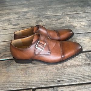 J75 Jump dress shoes - new